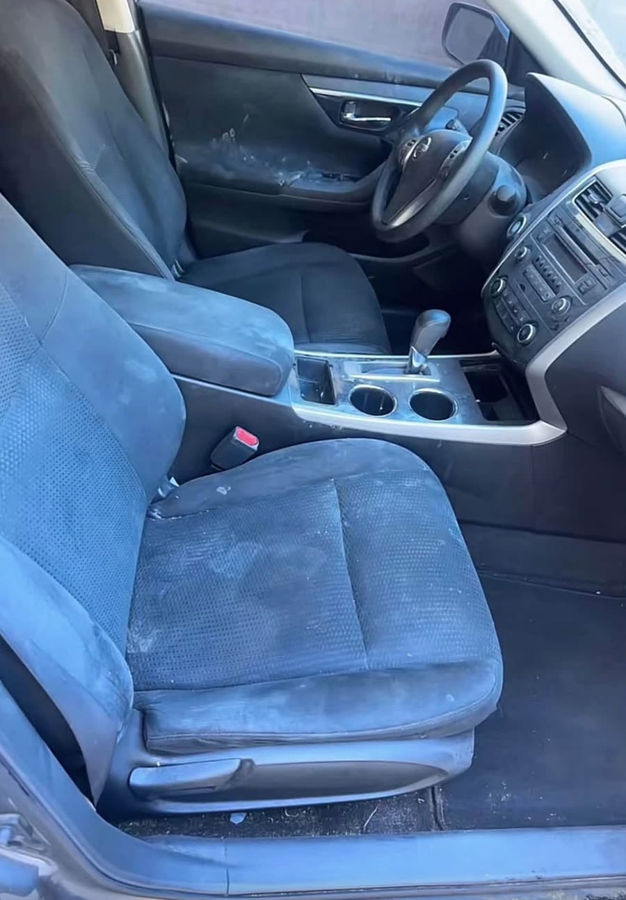 Nissan front seat before detail
